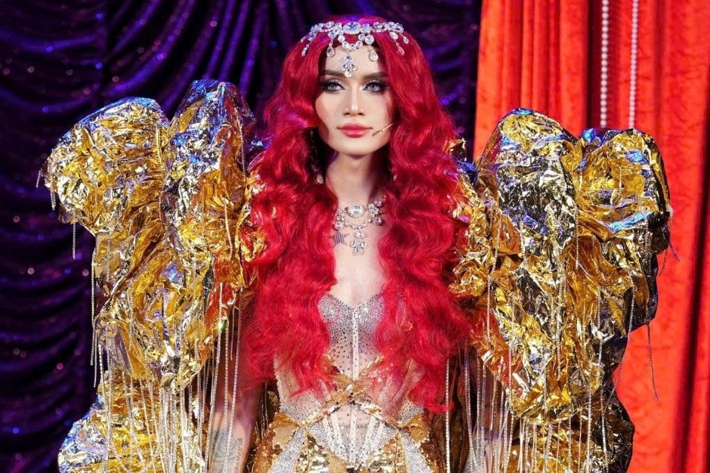 Lạ kỳ cơn sốt vở 'Đảo hoa hậu' kéo dài, 8.000 khán giả tranh nhau mua vé