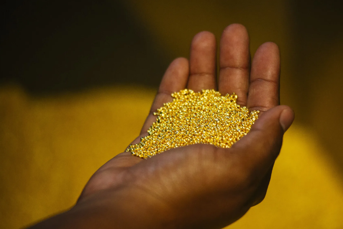 Mỗi năm 30-35 tỷ USD vàng ‘bốc hơi’ khỏi châu Phi, phần lớn chảy về quốc gia này