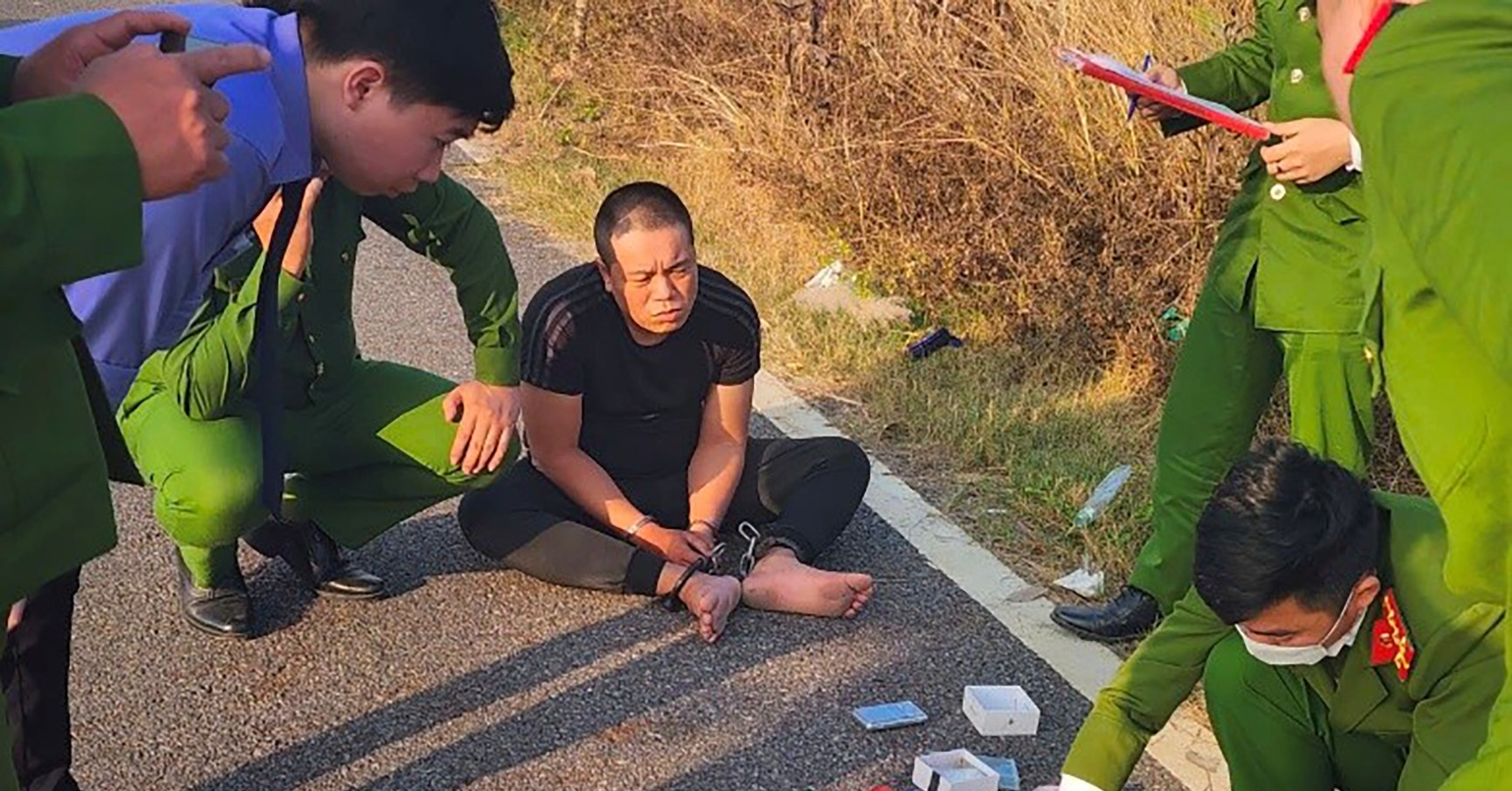 Cặp tình nhân điều hành đường dây ma túy quy mô lớn