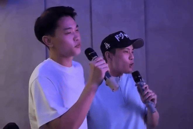 Cầu thủ Đình Bắc song ca với Quân A.P 'gây sốt', Huyền Lizzie sexy