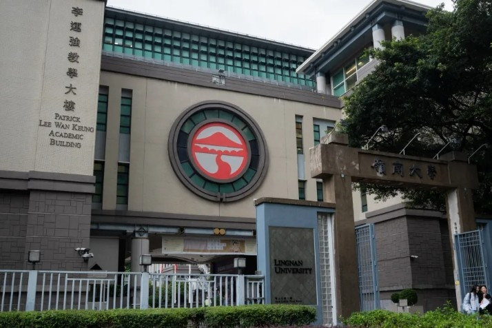 Nữ sinh viên bị phạt tù 3 tháng vì thuê người thi hộ tiếng Anh để tốt nghiệp