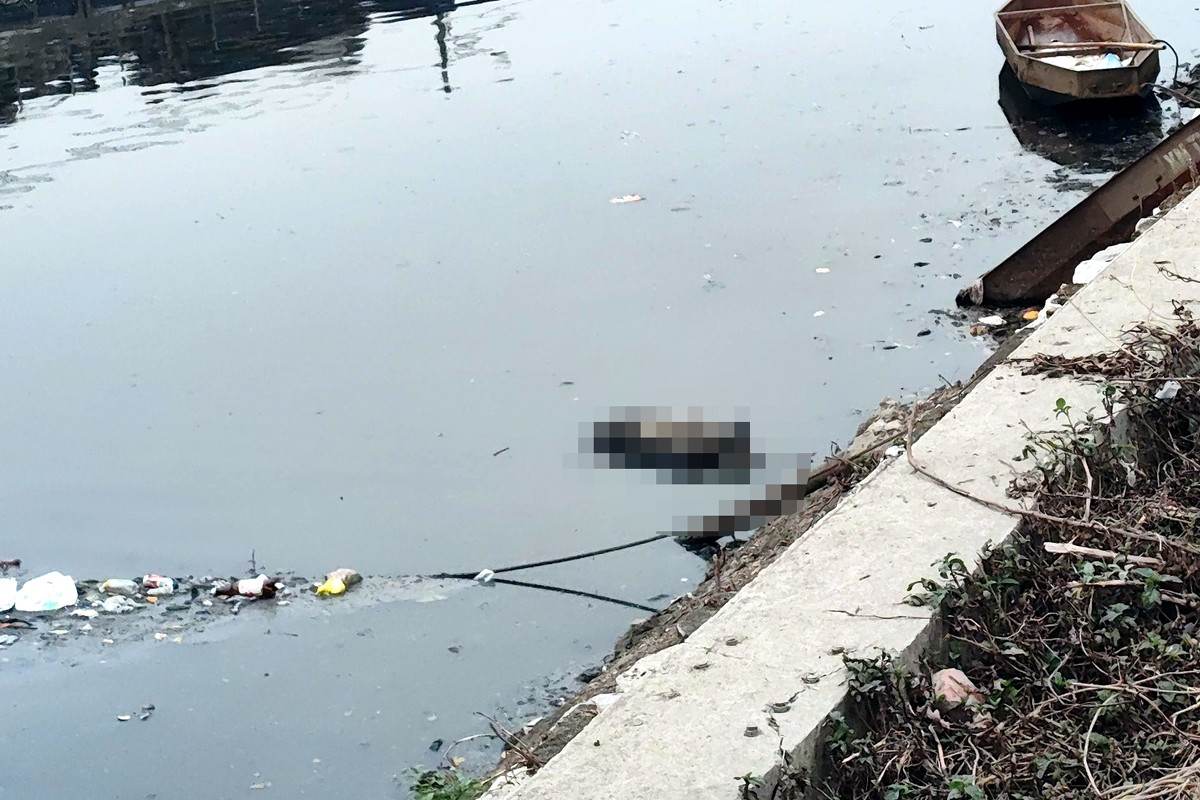 Phát hiện thi thể nam giới dưới mương trong nhà máy xử lý nước thải ở Hà Nội