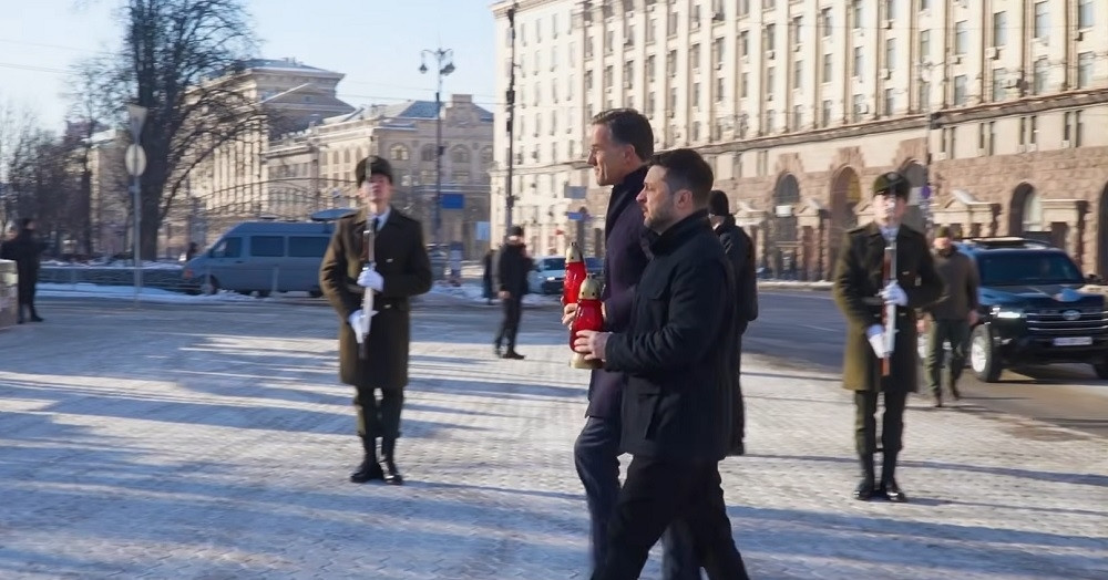 Tổng thư ký NATO đến Ukraine, Nga vượt qua tuyến phòng thủ ở Zaporizhzhia