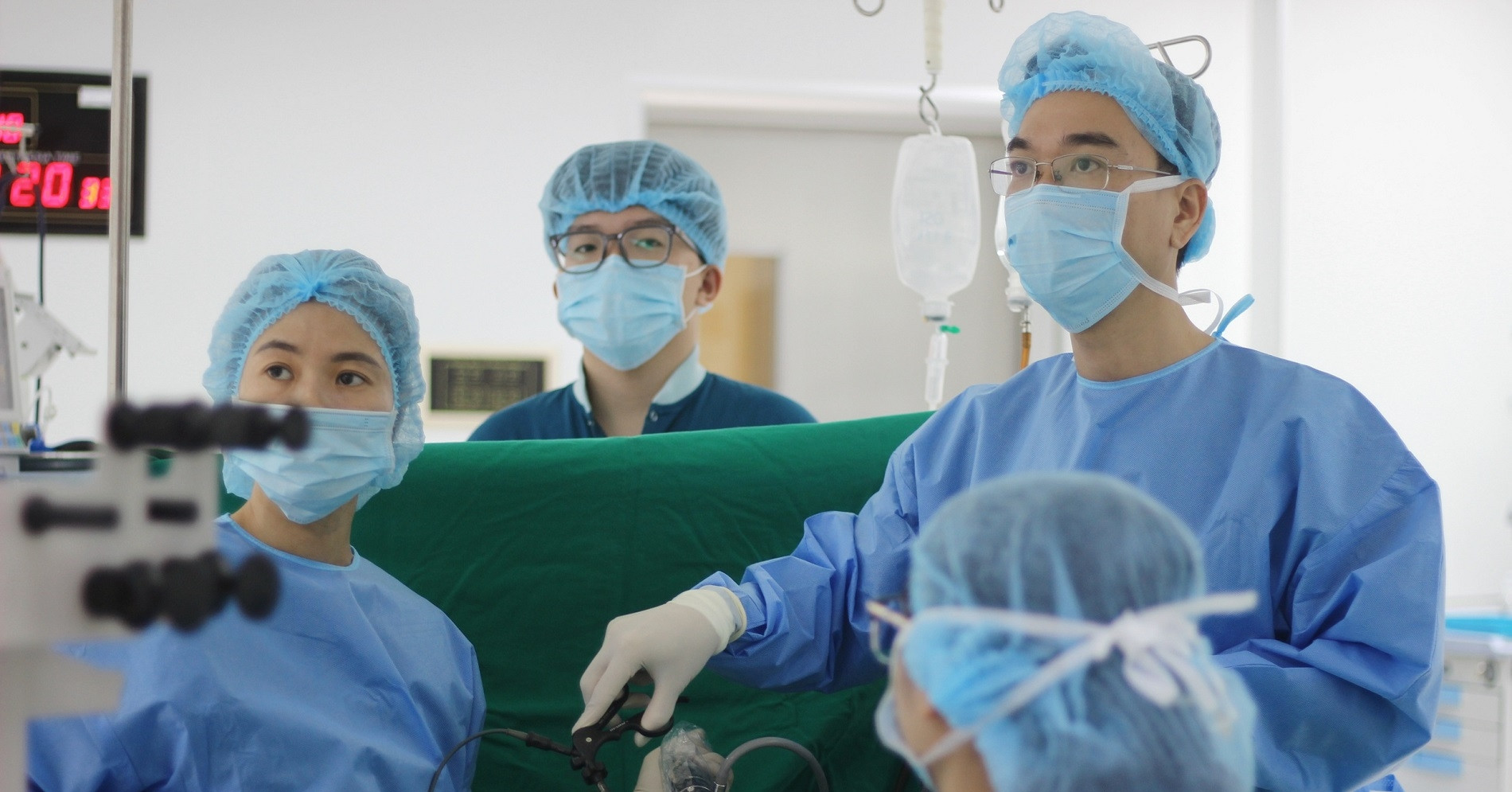 Vinmec Phú Quốc khôi phục tử cung chi chít sẹo cho người phụ nữ từng 3 lần mổ đẻ