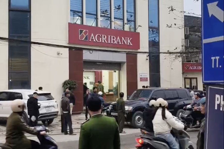 Đối tượng cướp ngân hàng ở Lào Cai bị bắt ngay tại hiện trường gây án