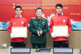 CAHN thắng Tampines Rovers 6-1 trong ngày chia tay giải Đông Nam Á Khuất Văn Khang và Công Phương nhận bằng khen của Bộ Quốc phòng