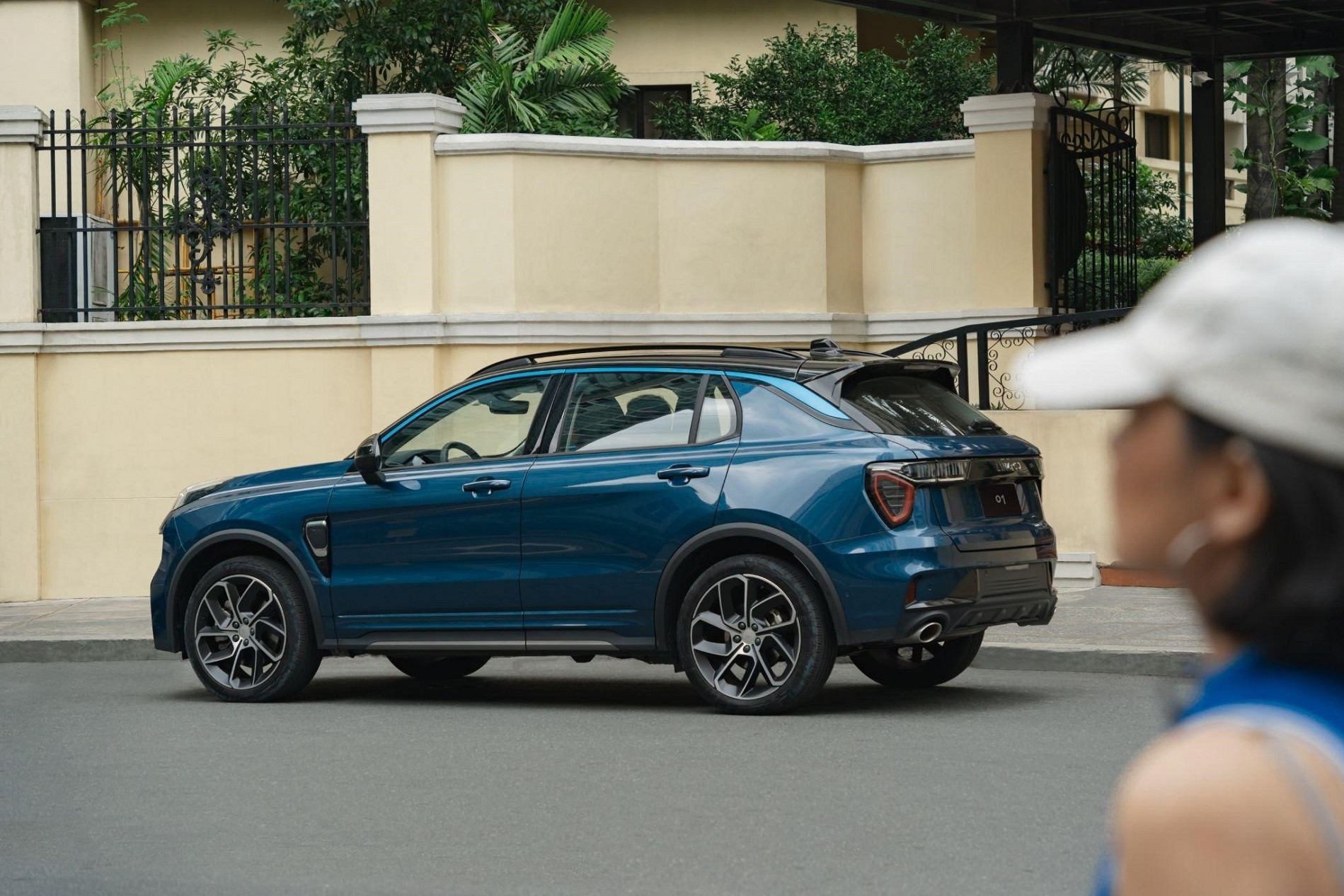 Loạt ưu đãi hấp dẫn khi mua Lynk & Co 01 dịp Tết