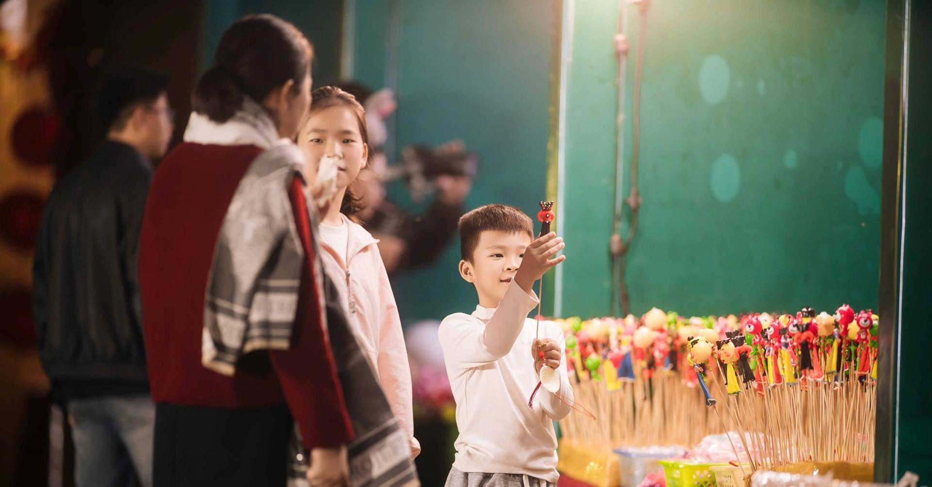 ‘Xuân Sen Sắc Nghệ’ - trải nghiệm Tết truyền thống tại The Sensia