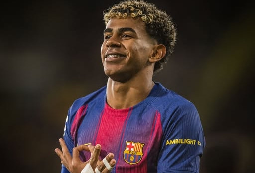 Yamal, Rashford đưa Barca vào bán kết Cúp Nhà vua