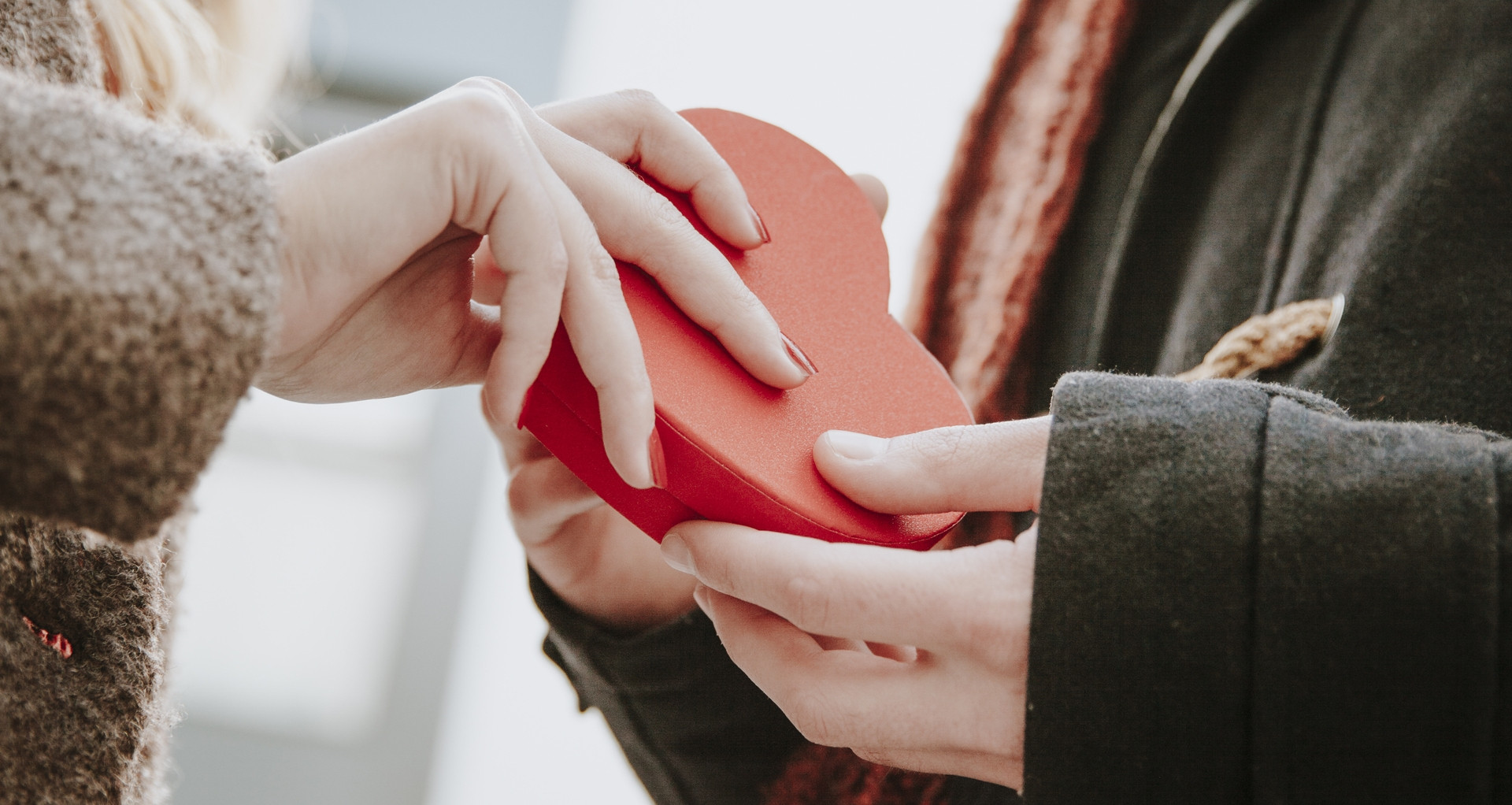20 Lời Chúc Valentine Ngọt Ngào Cho Bạn Trai: Món Quà Tinh Thần Đầy Cảm Xúc