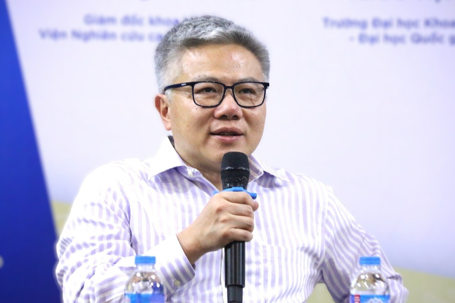 2 gs ngo bao chauimg 1158 3188.jpg