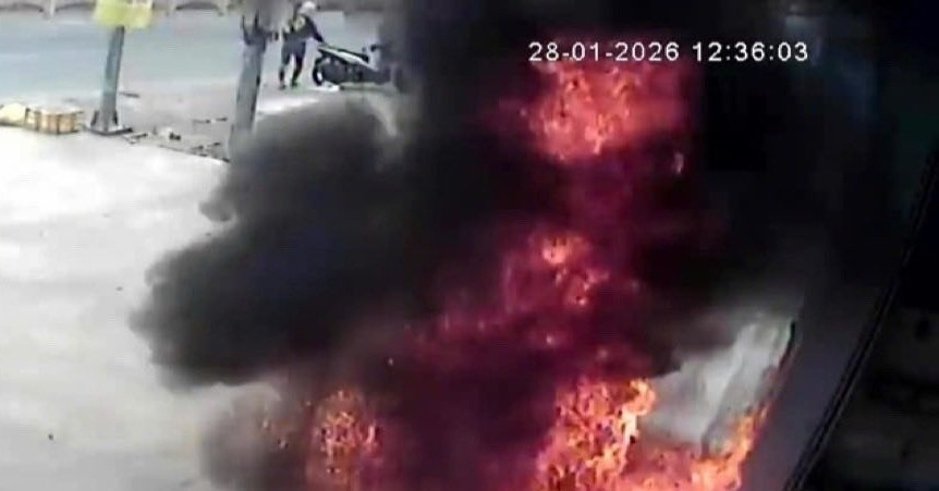 Bắt tạm giam kẻ ném 'bom xăng' vào nhà người phụ nữ ở TP Cần Thơ