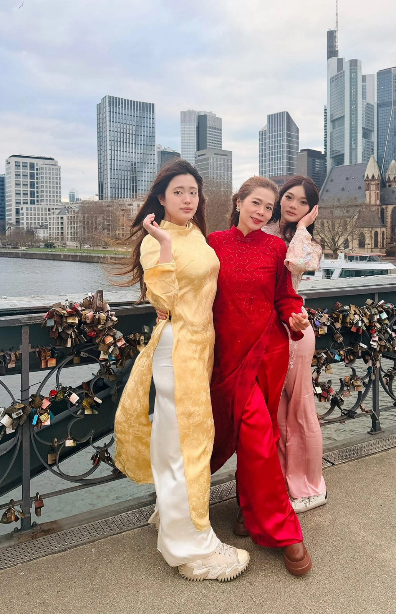 batch_3 1770216143.jpg