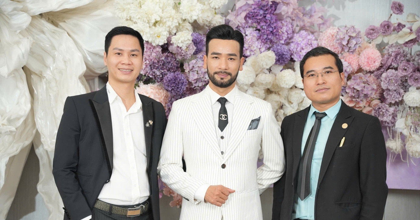 Lotus Land ra mắt dòng sản phẩm nước hoa trầm tinh khiết