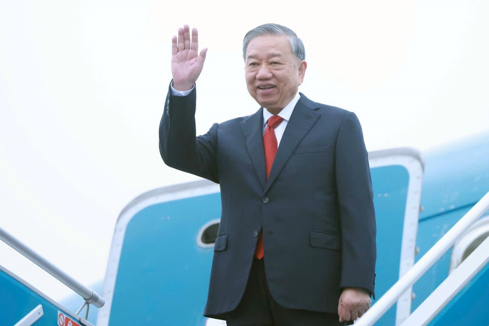 tong bi thu to lam len duong tham cap nha nuoc toi lao 1770250784470497787986.jpg