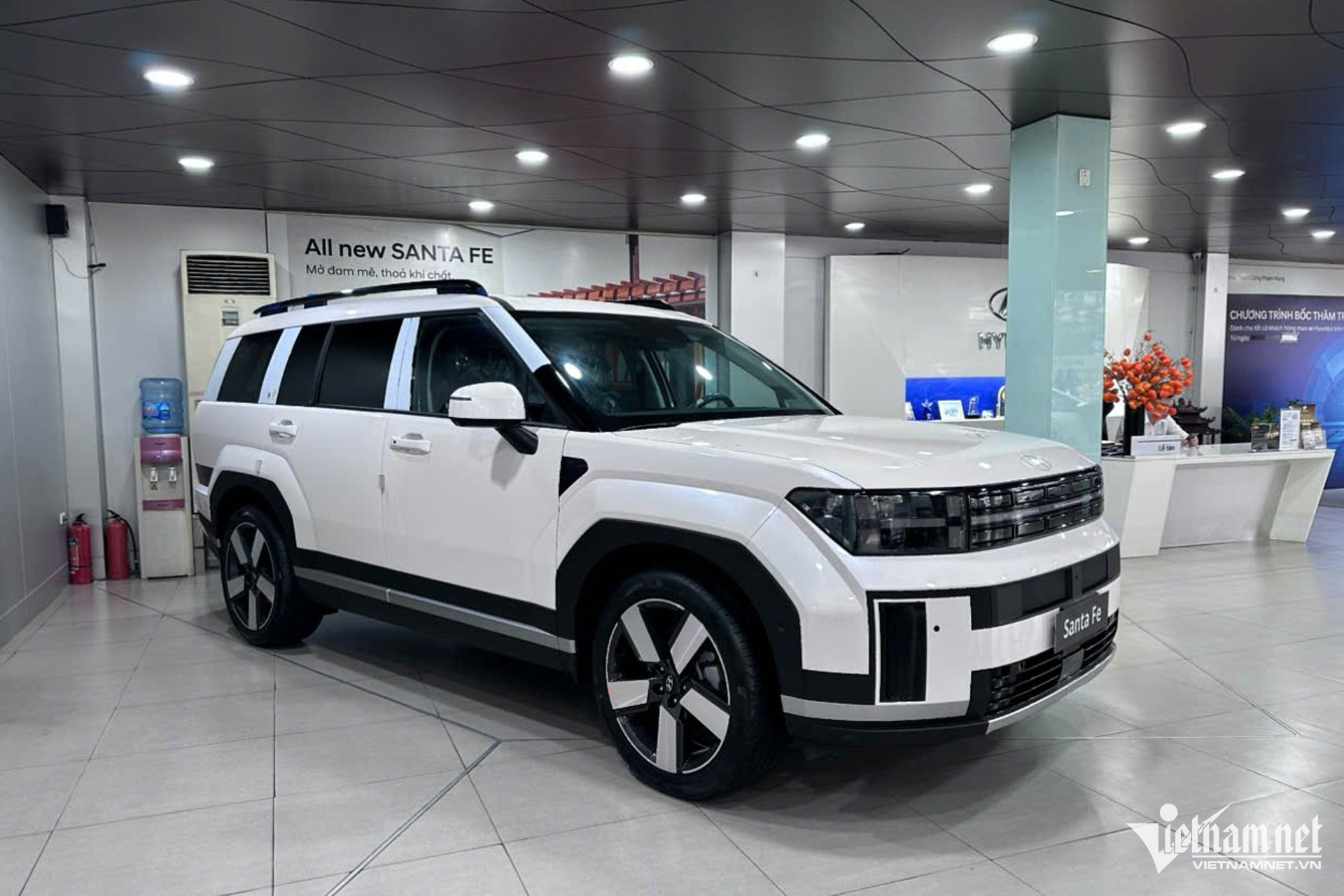 W-Hyundai Santa Fe (1).jpg