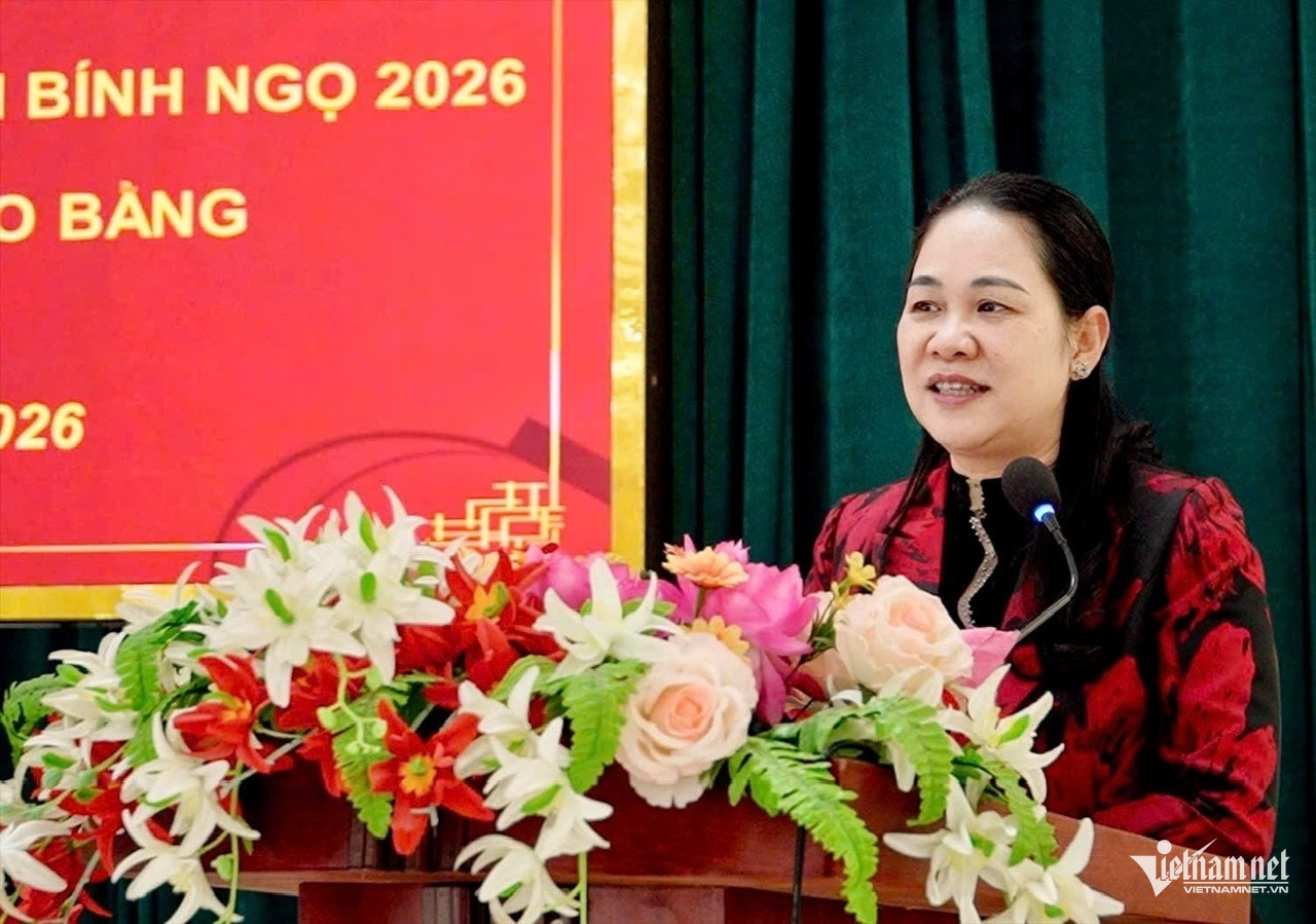 W-Thúy Hồng ảnh 1.jpg