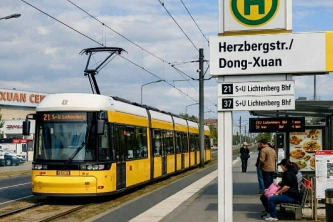 Xuất hiện bến tàu điện mang tên Đồng Xuân ở Đức