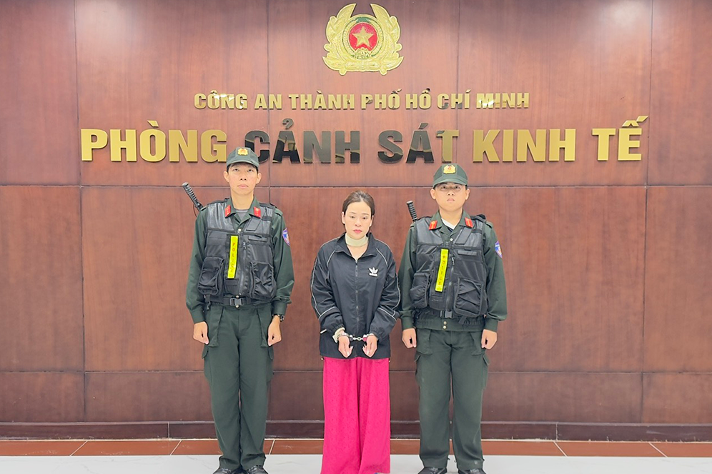 Bắt Trương Thị Hồng trong đường dây mua bán hóa đơn khống nghìn tỷ