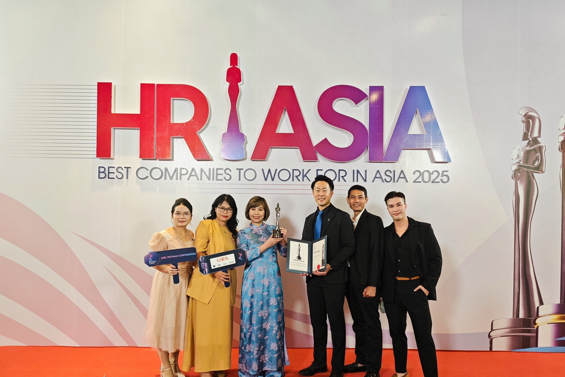 LIXIL Việt Nam 3 năm liên tiếp được vinh danh là ‘Nơi làm việc tốt nhất châu Á’
