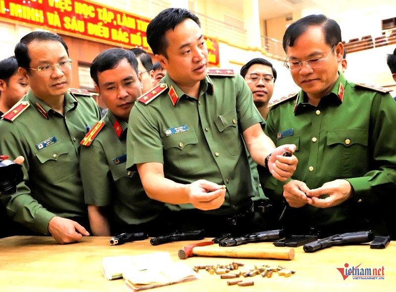 W-Cướp ngân hàng 3.jpg