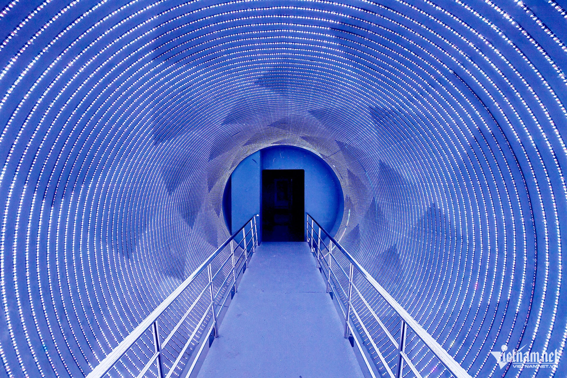 W-duong ham anh sang.jpg