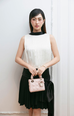 batch_Dior Luong Thuy Linh3.jpg
