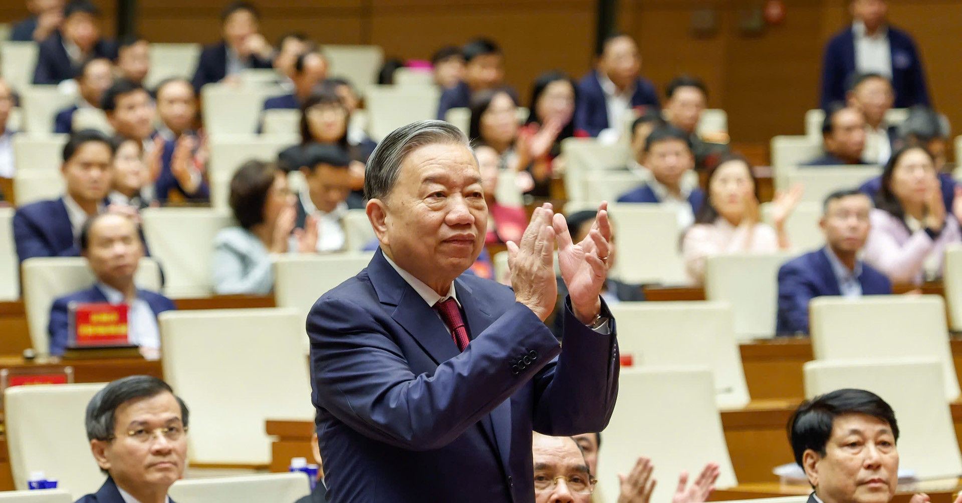 Các ủy viên Bộ Chính trị, Ban Bí thư sẽ tham gia Ban chỉ đạo sửa Điều lệ đảng