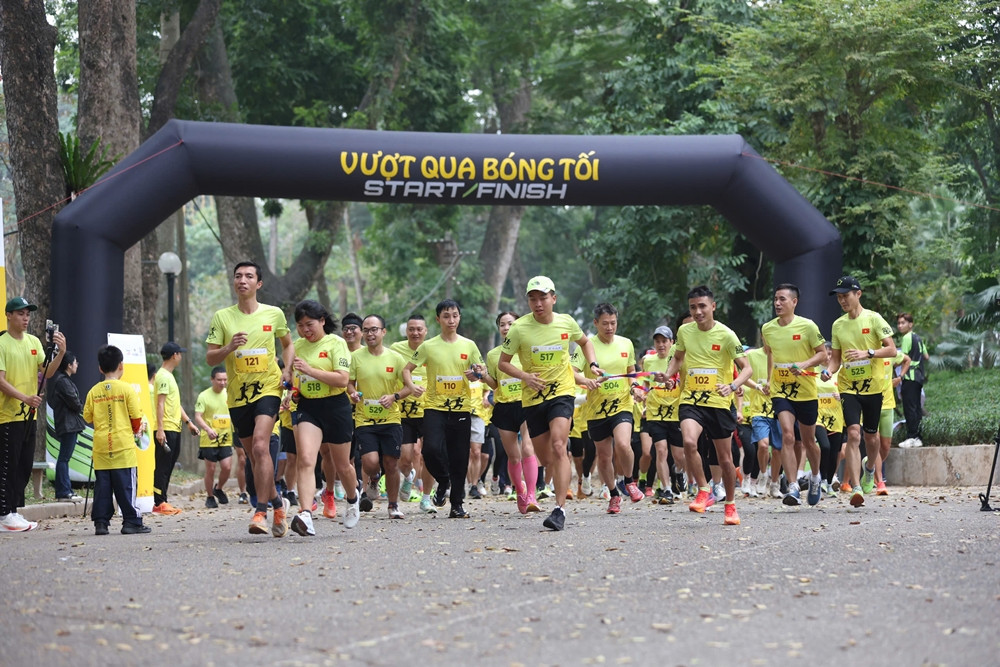 chay khiem thi 1.jpg