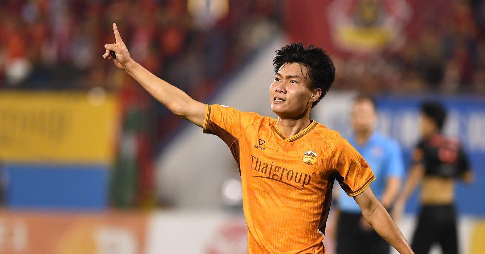 HAGL xuất sắc đánh bại Ninh Bình