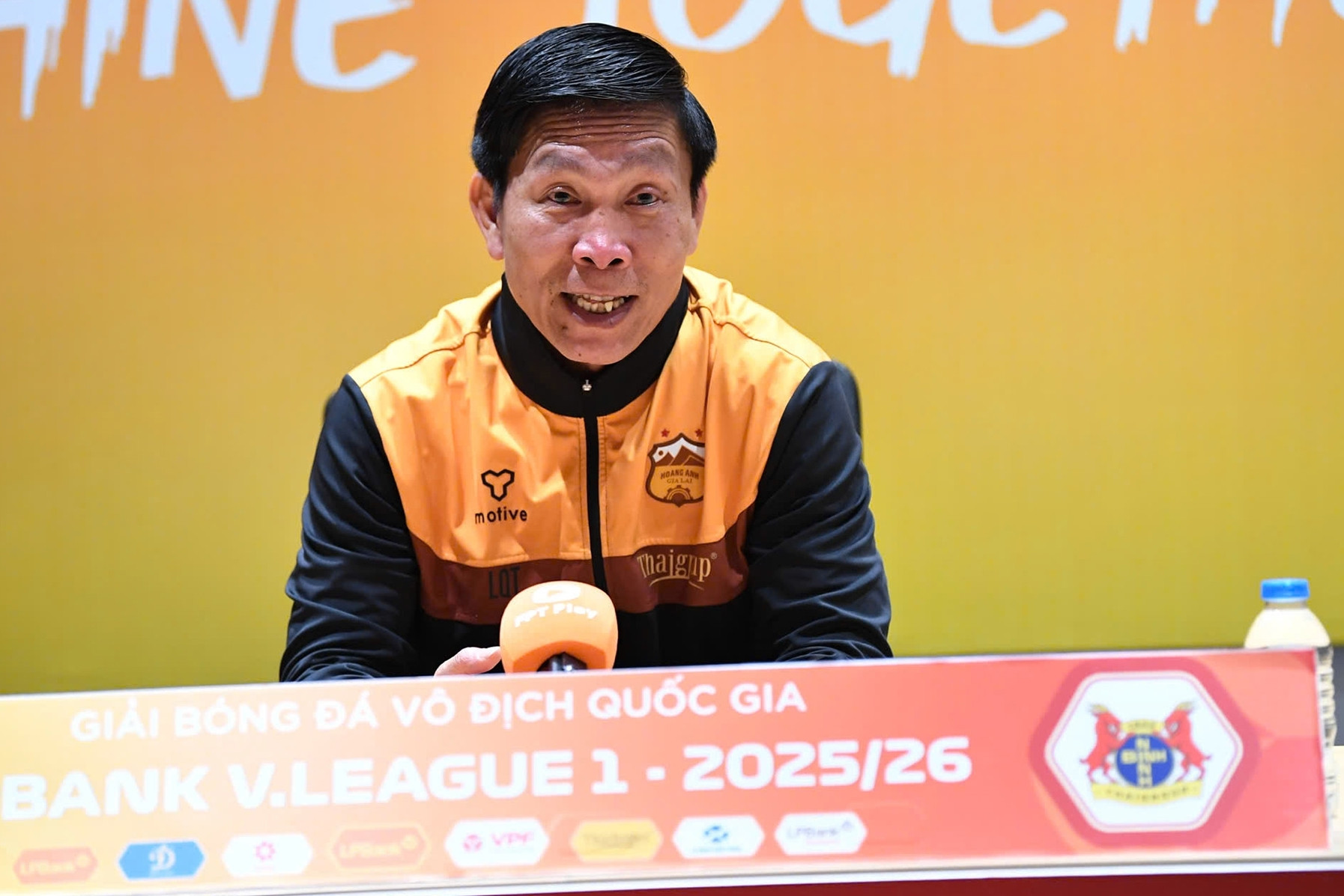 HLV HAGL tiết lộ điều khó tin về thủ môn Trung Kiên