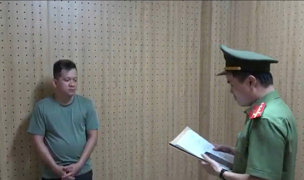 mua ban sung dan 1.png