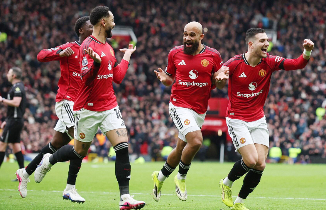 resources_premierleague_pulselive_com 2026 02 07T131206Z_918090563_UP1EM2710O5J2_RTRMADP_3_SOCCER ENGLAND MUN TOT.jpg