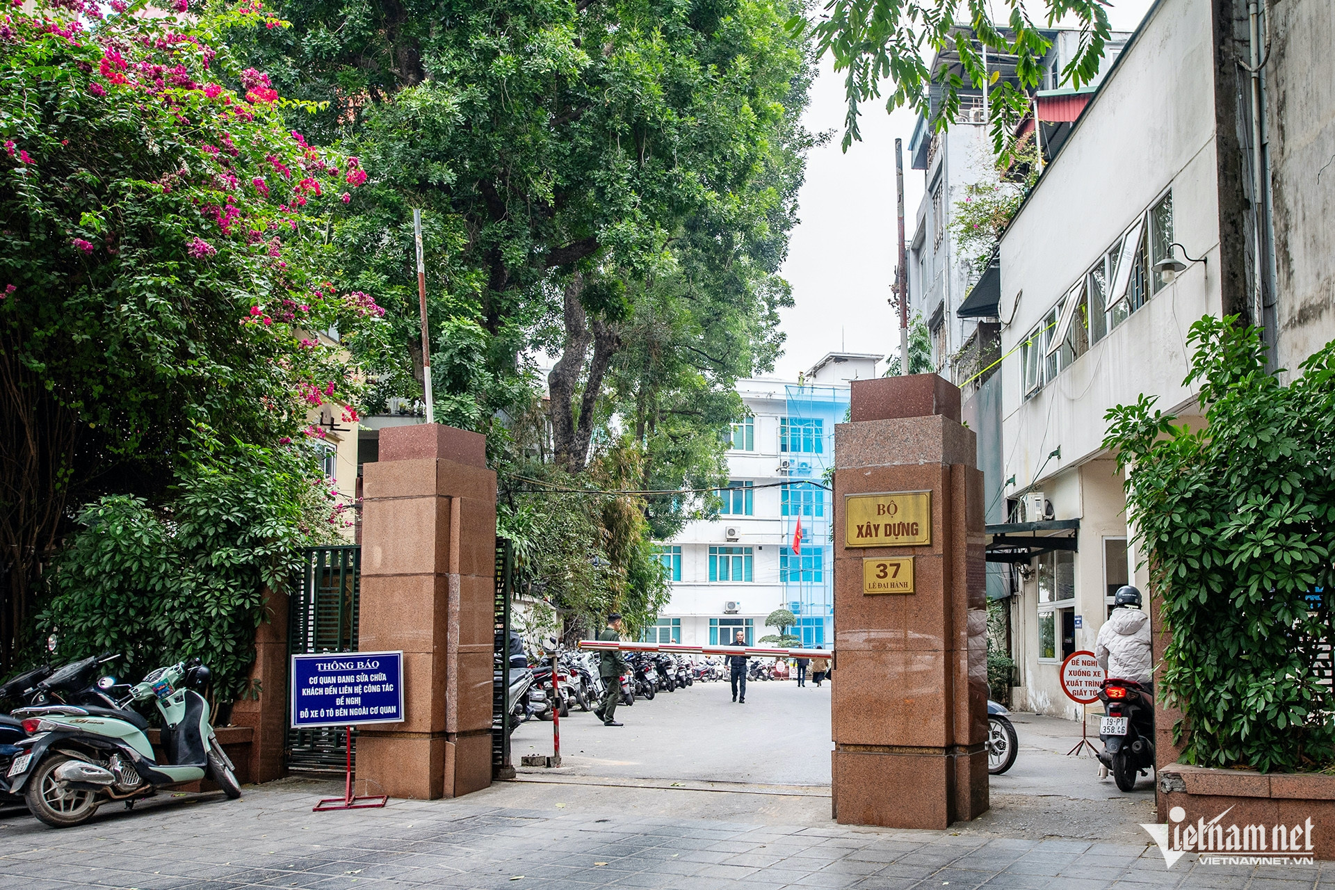 tru so bo xay dung vietnamnet.jpg