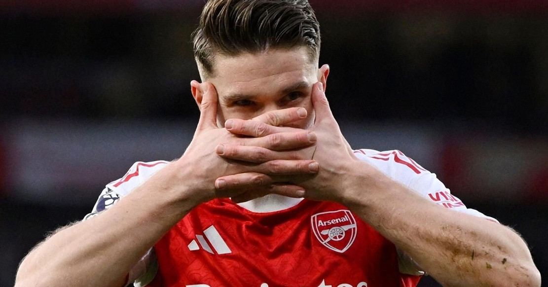 Gyokeres lập cú đúp muộn, Arsenal thắng hoành tráng