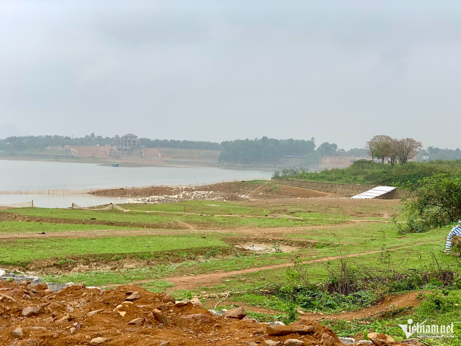 W-dat nong nghiep vietnamnet.jpg