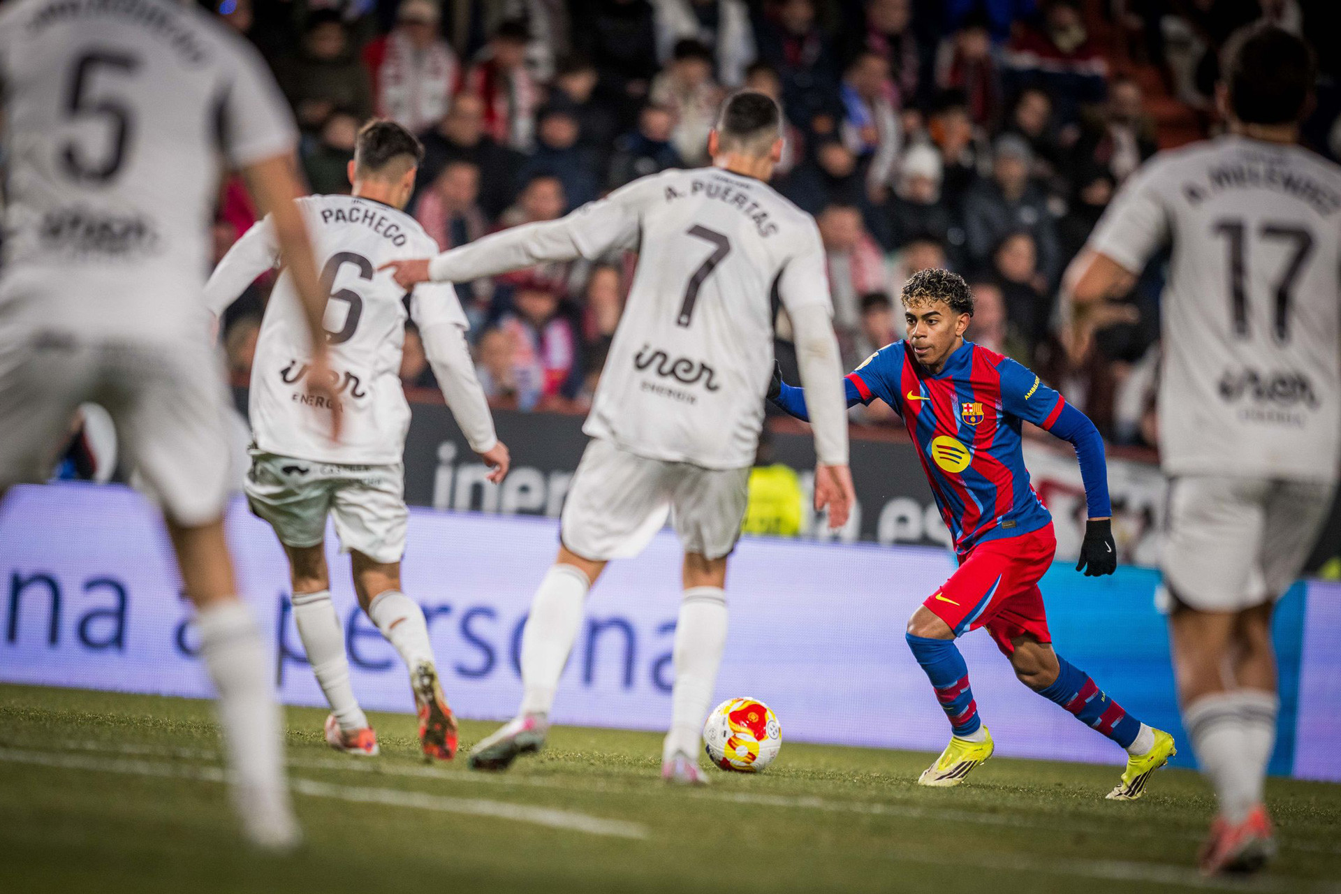 Yamal Barca Albacete.jpg