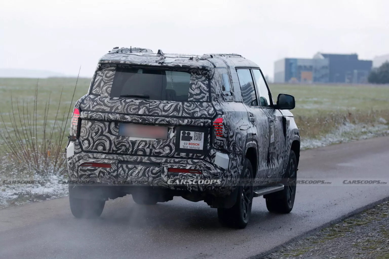 2027 Mitsubishi Pajero Montero 2.webp