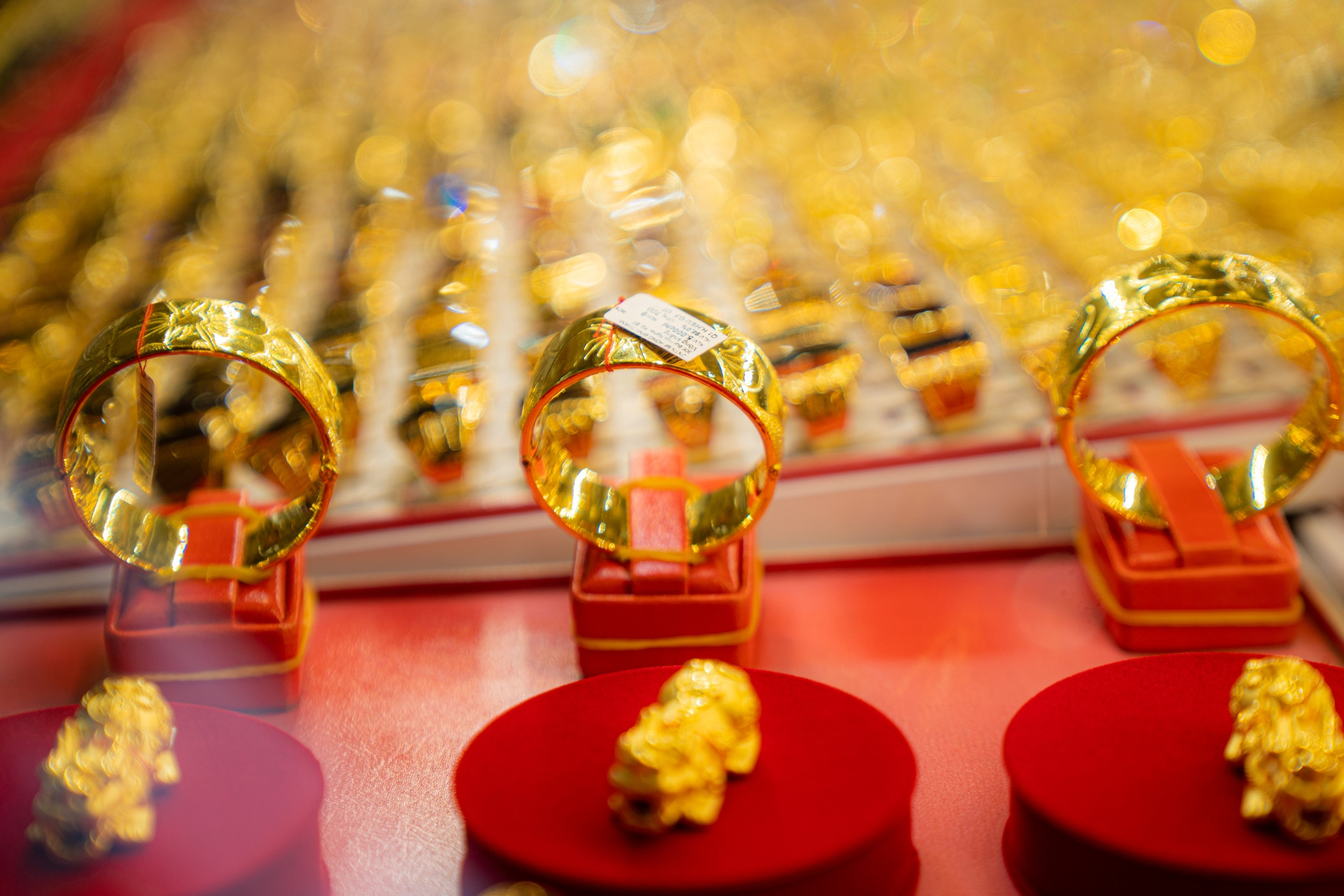 99% trữ lượng vàng trên Trái Đất nằm ở đâu?