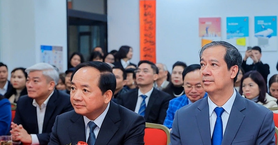 Cử tri tín nhiệm ông Trịnh Văn Quyết, ông Nguyễn Kim Sơn ứng cử đại biểu Quốc hội