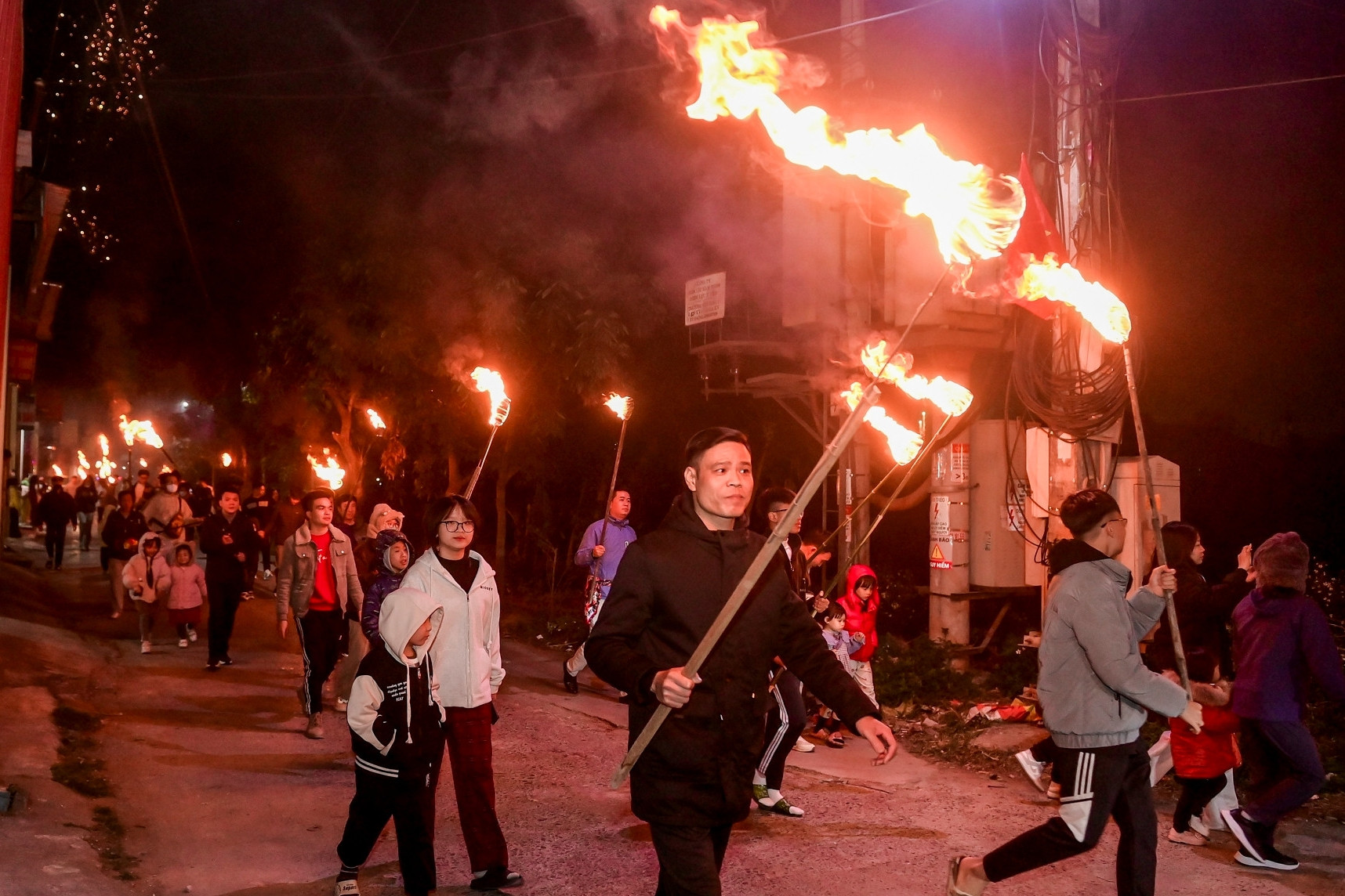 Giao thừa là gì? Ý nghĩa và phong tục đêm giao thừa