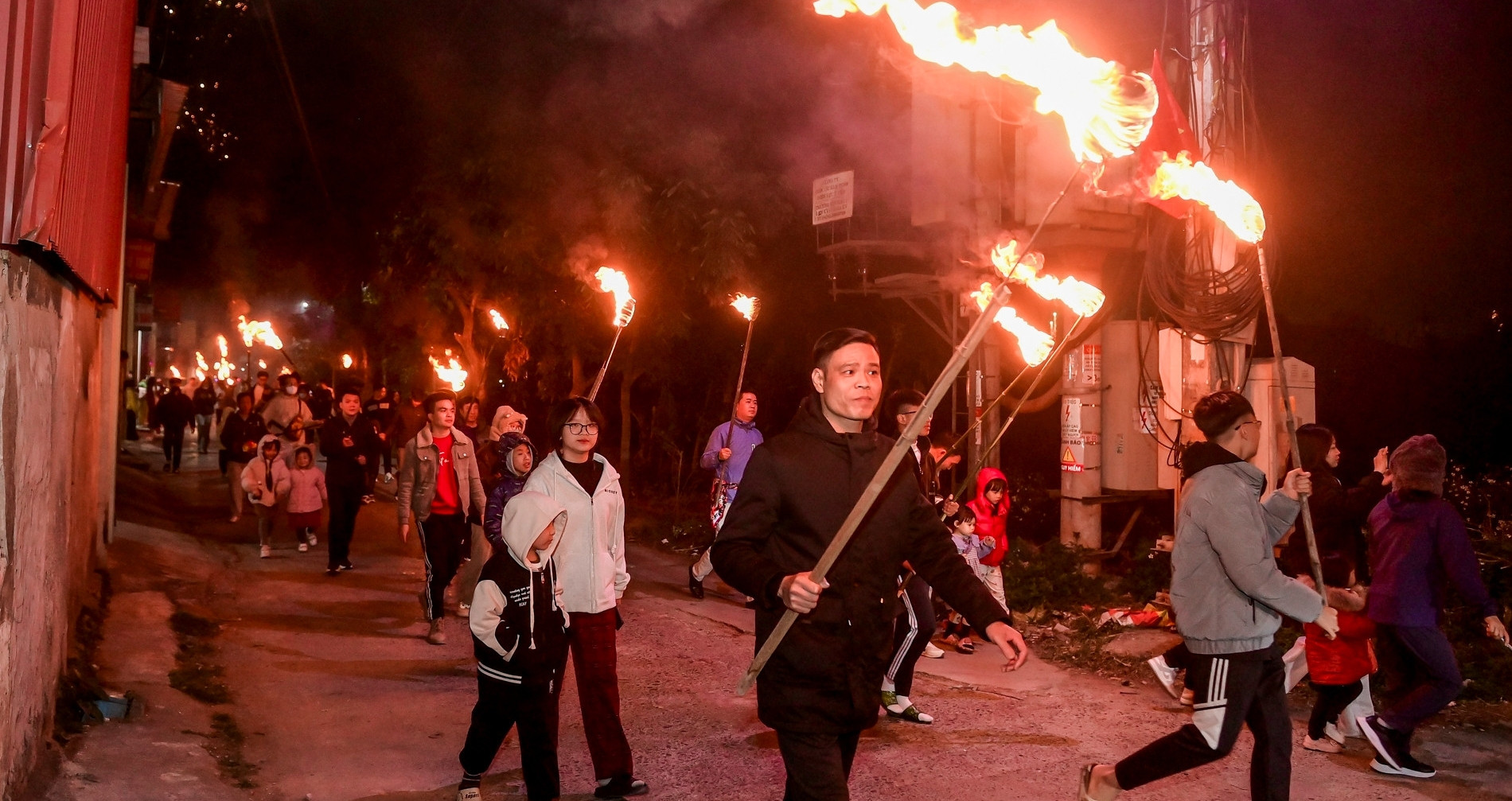 Giao thừa là gì? Ý nghĩa và phong tục đêm giao thừa