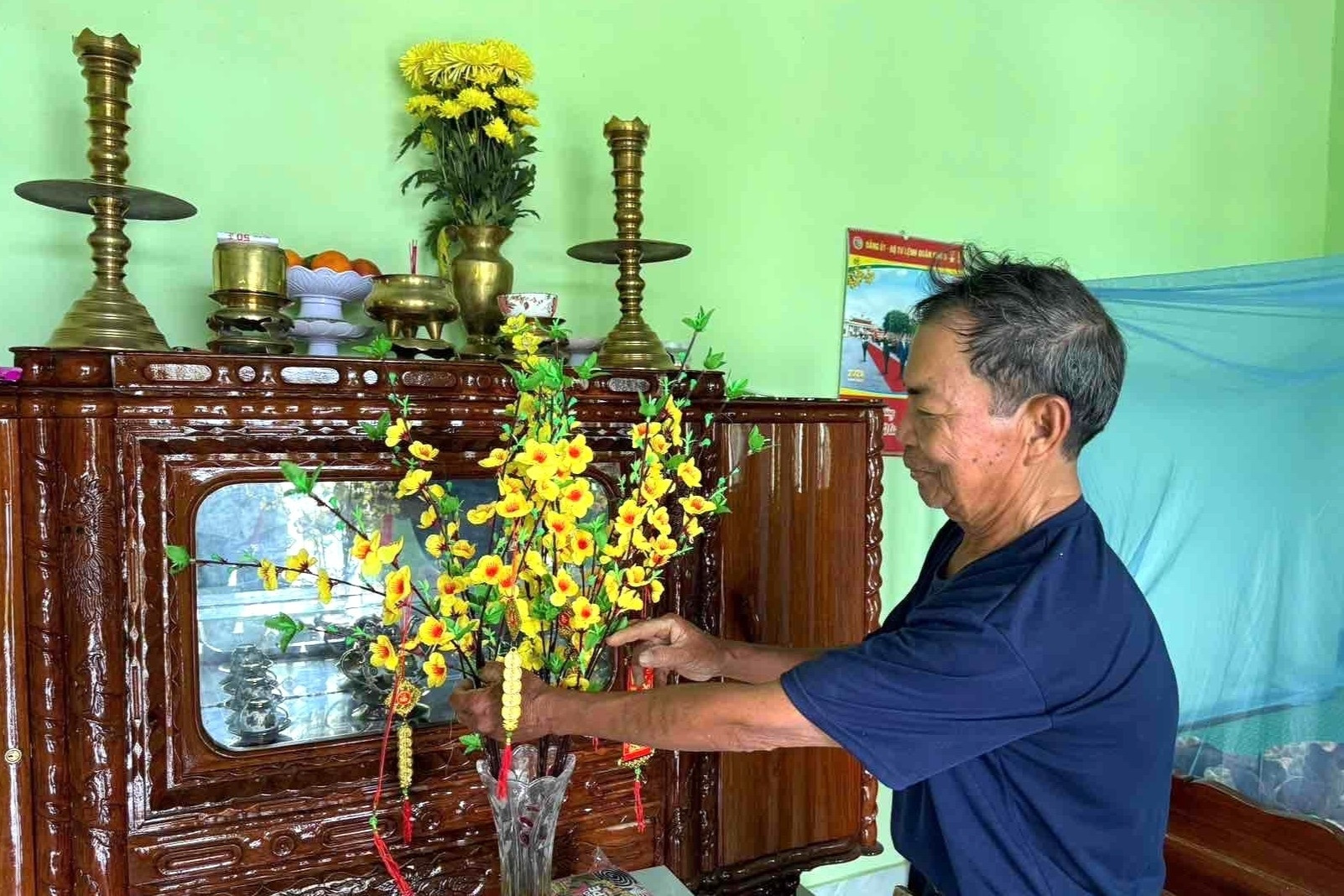 Tết đang về ở 'rốn lũ' Hòa Thịnh, người dân mừng vui bên căn nhà mới