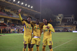 the cong viettel vs slna 1.jpg