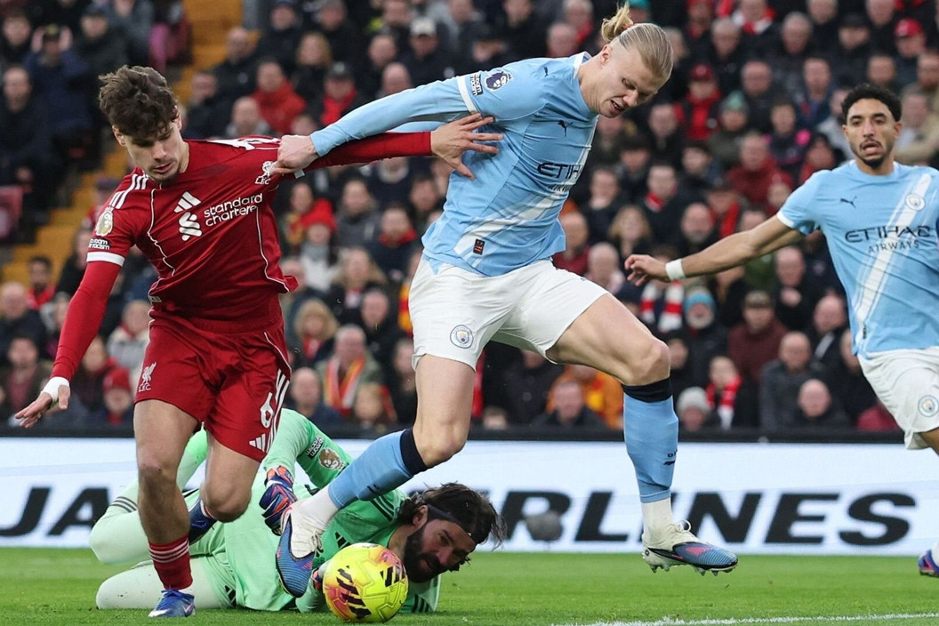 Trực tiếp Liverpool 0-0 Man City: Đôi công hấp dẫn (H1)