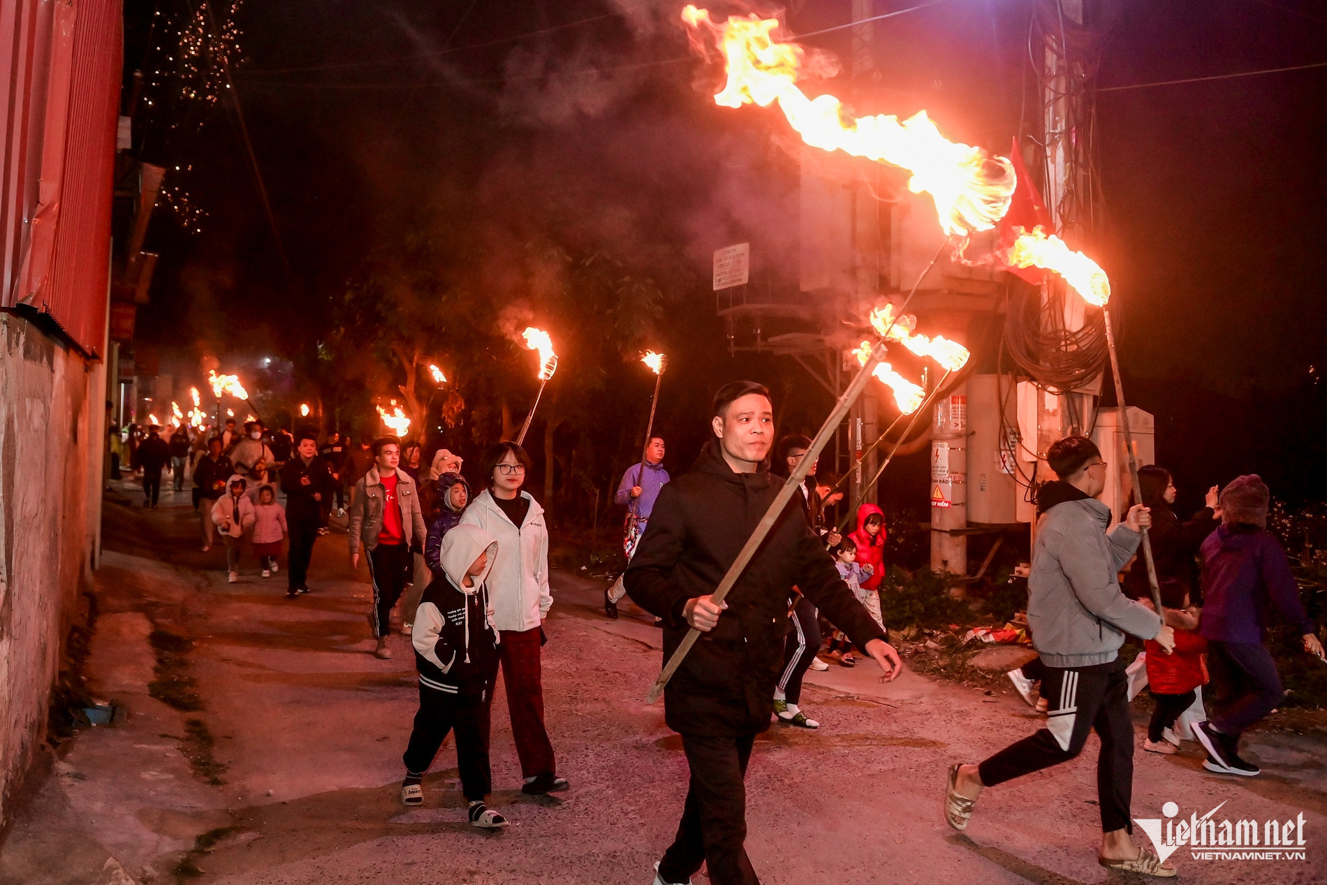 w lay lua 19 20746.jpg