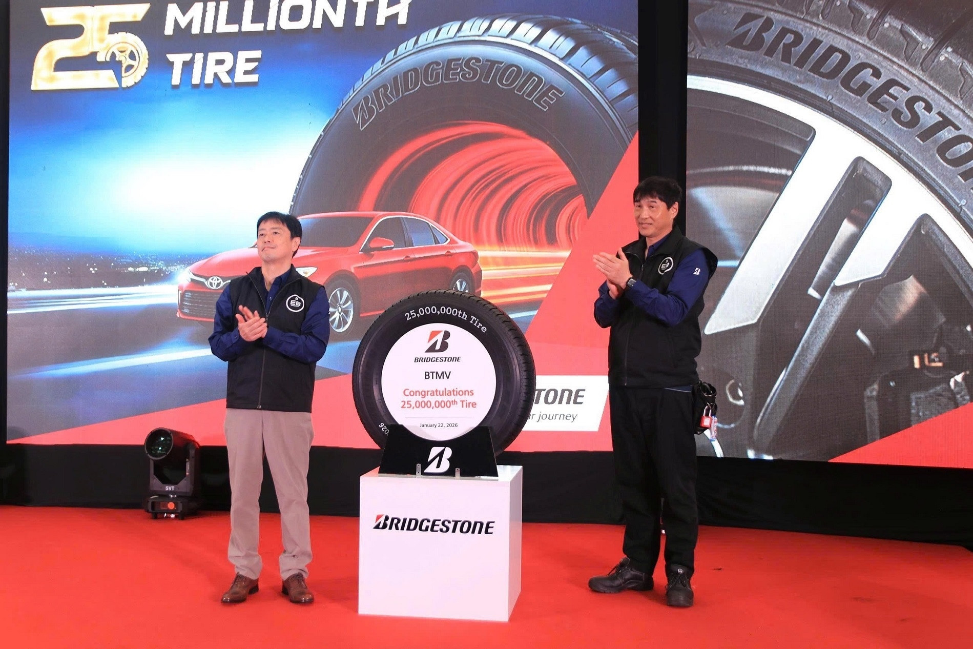 Bridgestone Việt Nam cán mốc 25 triệu lốp xe