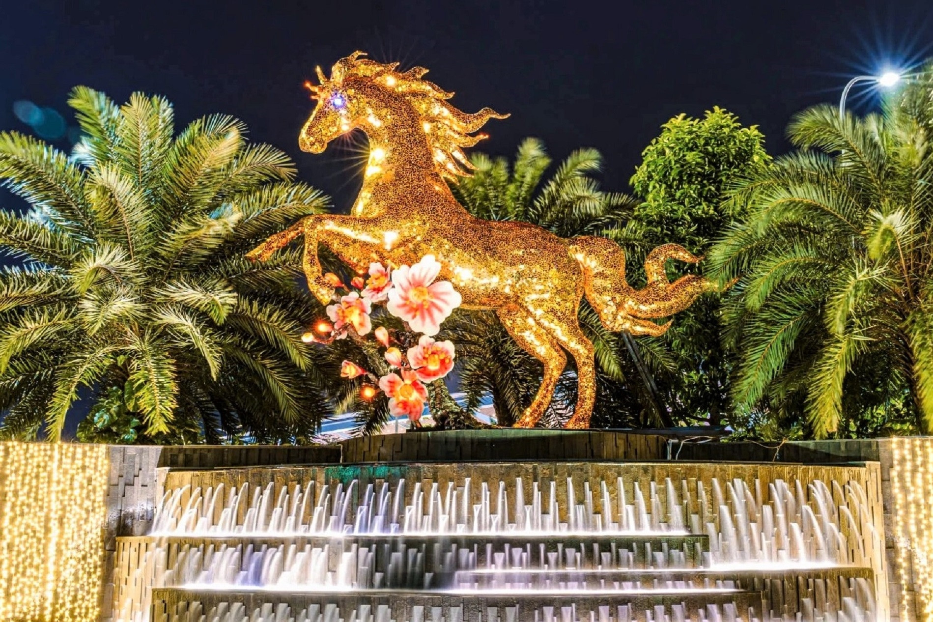 Loạt linh vật ngựa tết Bính Ngọ đang 'gây sốt', người xem trầm trồ