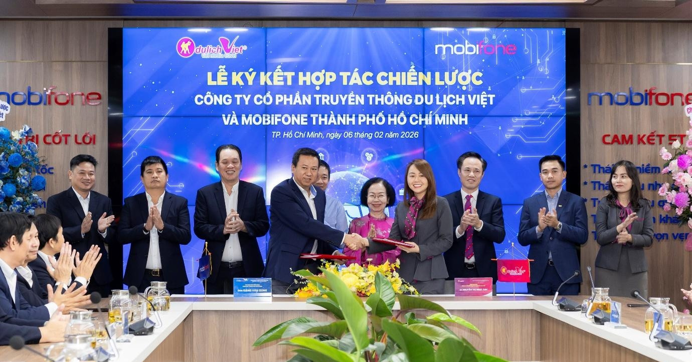 MobiFone và Du Lịch Việt tri ân hàng triệu &amp;apos;Séc Du lịch Xanh&amp;apos; cho khách hàng