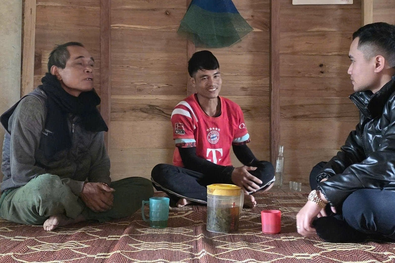 Tết đoàn viên trong những ngôi nhà “3 cứng”